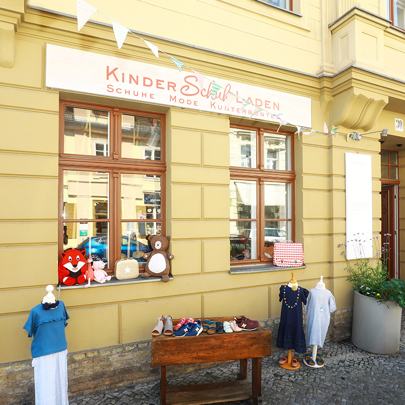 Read more about the article KinderSchuhLaden